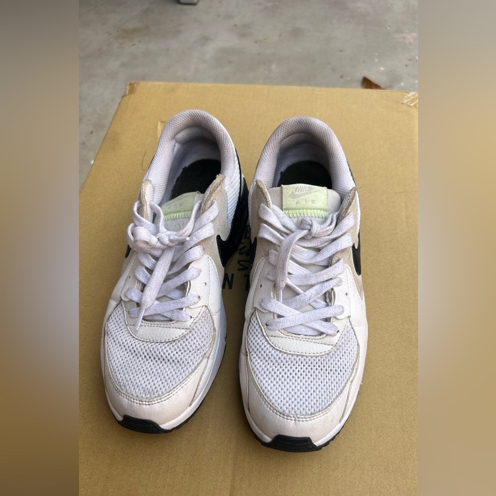 Nike White and Black Running Shoes